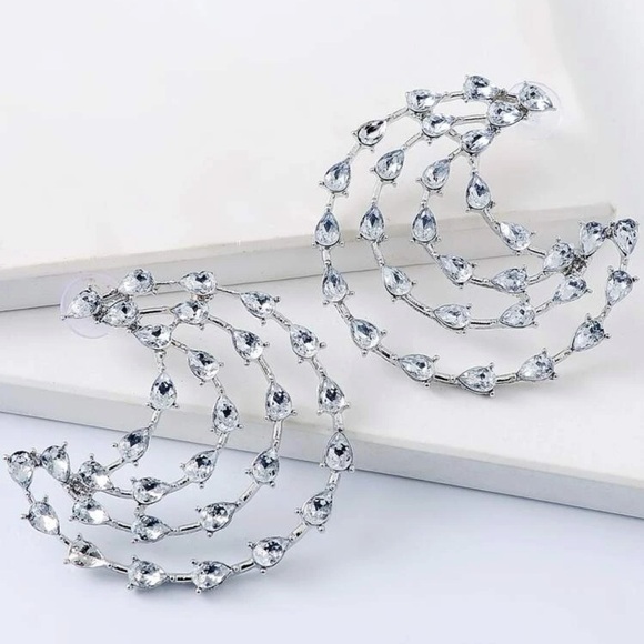 Moon shaped rhinestone earrings​​​​​​​